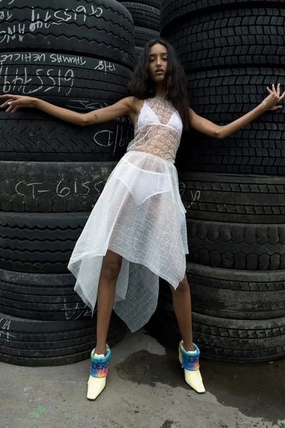 Look 6